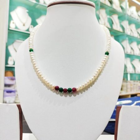 Simple Single-Line Pearl Necklace