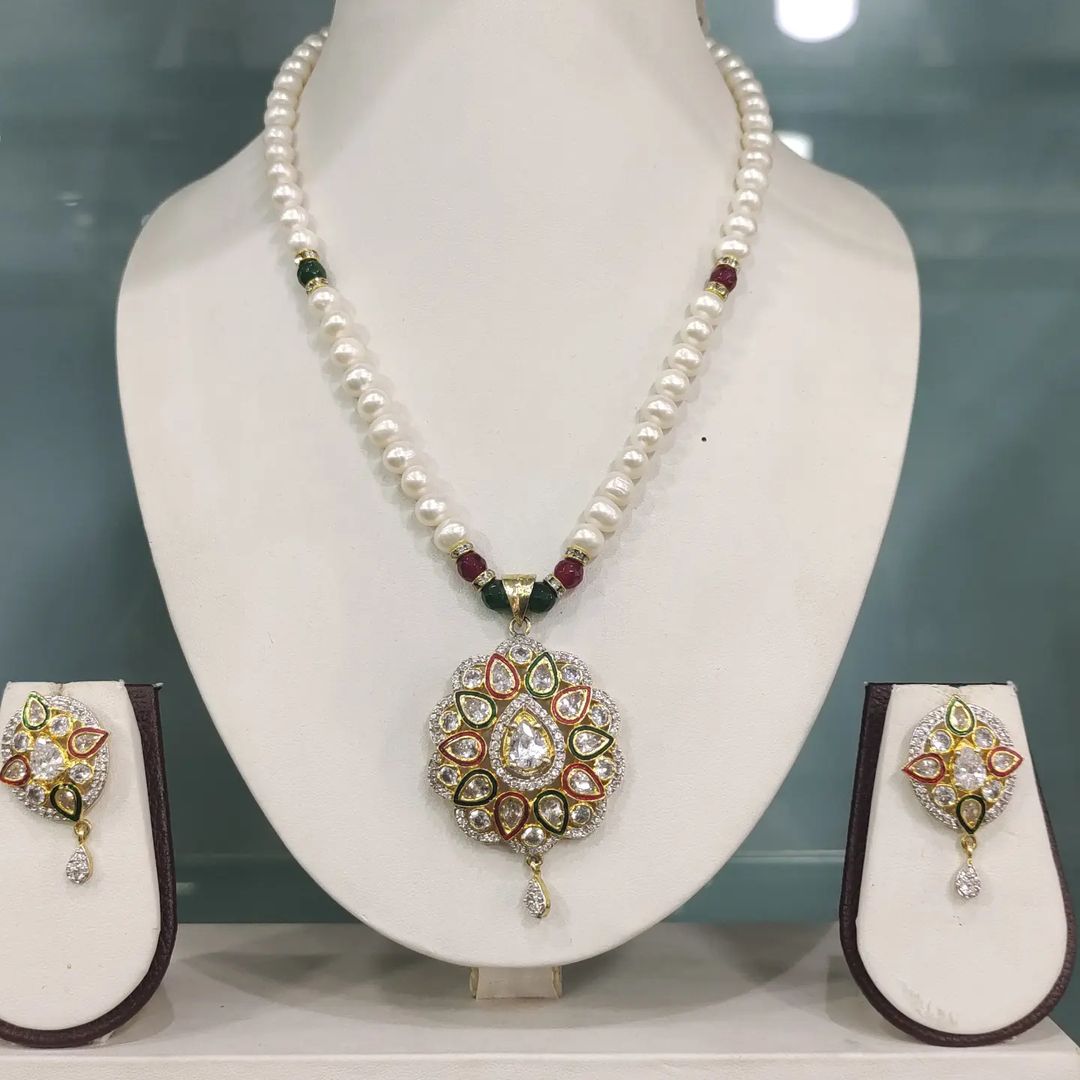 Pearl Pop Jewelry Set with Colorful Stones