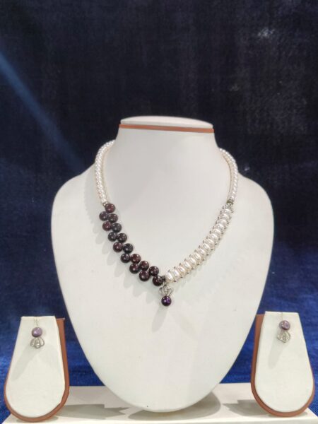 One Side Oval Pearl and Other Side Gem Pearls Set