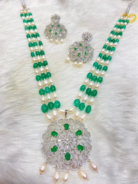 Emerald and Pearl Harmony