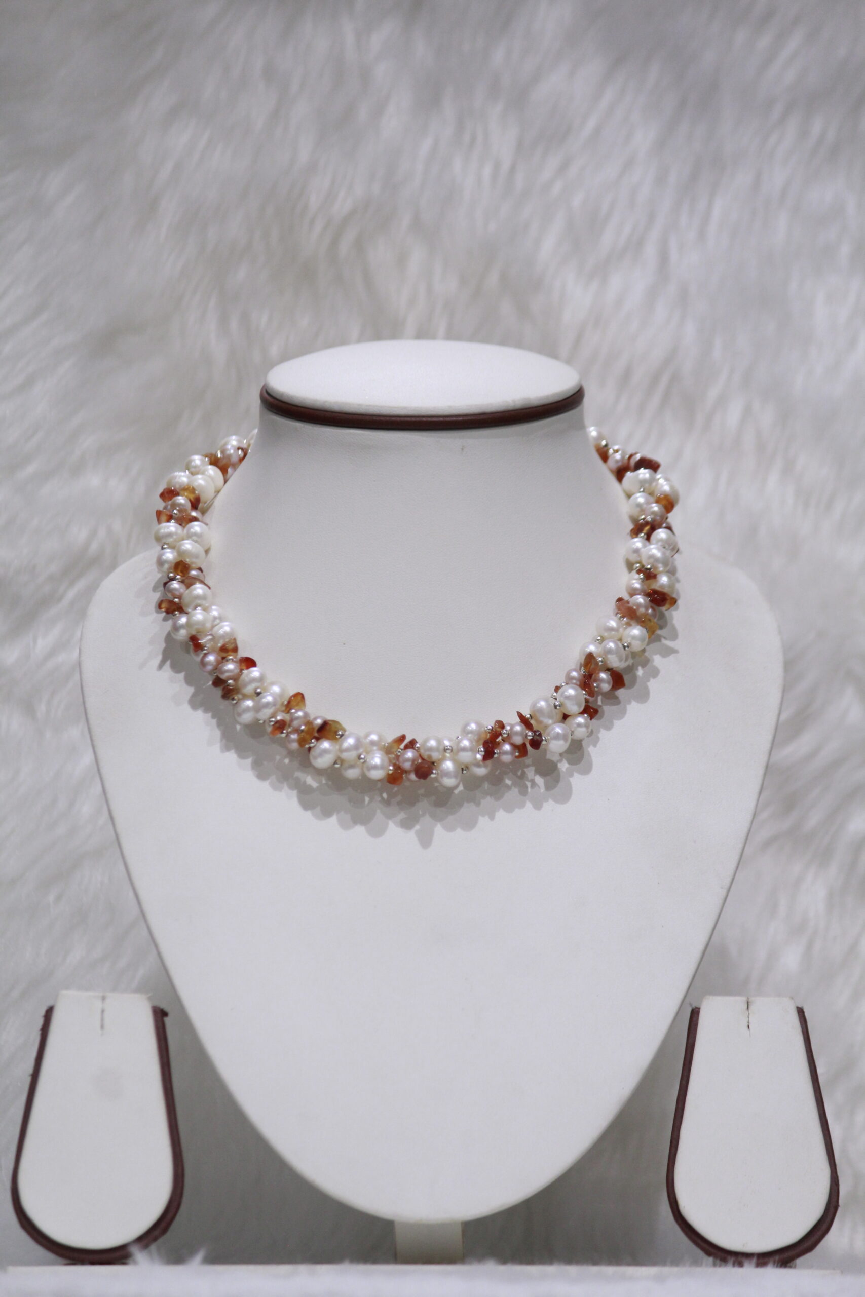 Unique Pearl and Carnelian Necklace Set