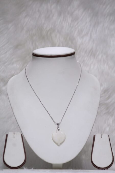 Heart-Shaped Pearl Pendant