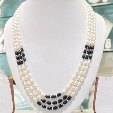 Three-line onyx pearl necklace set