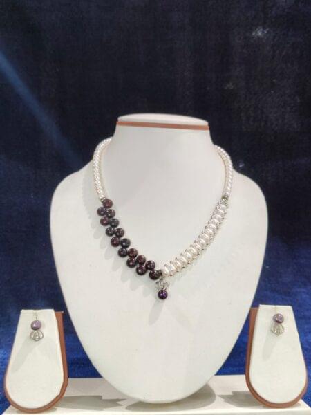 One Side Oval Pearl and Other Side Gem Pearls Set